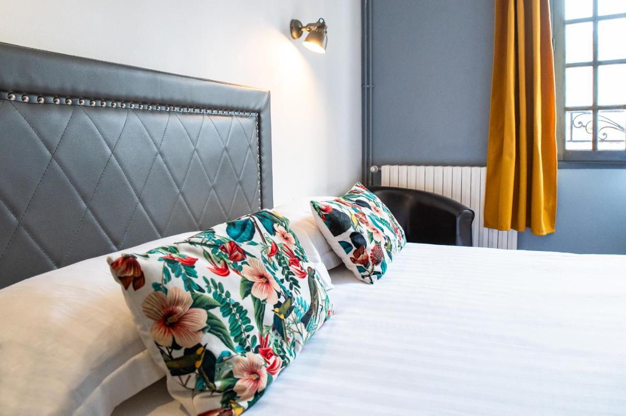 Hotel Le Port Neuf Байон Екстериор снимка