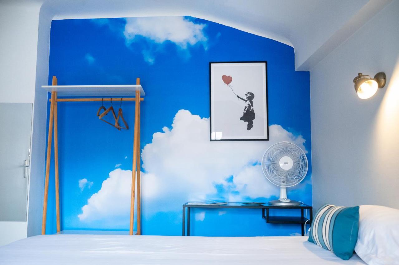 Hotel Le Port Neuf Байон Екстериор снимка