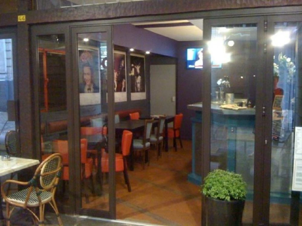 Hotel Le Port Neuf Байон Екстериор снимка