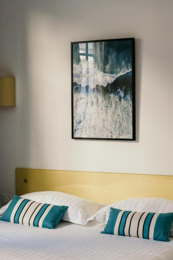 Hotel Le Port Neuf Байон Екстериор снимка